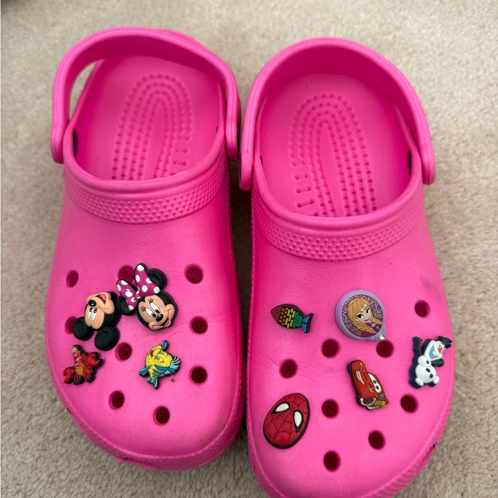 Women’s crocs with jibbitz